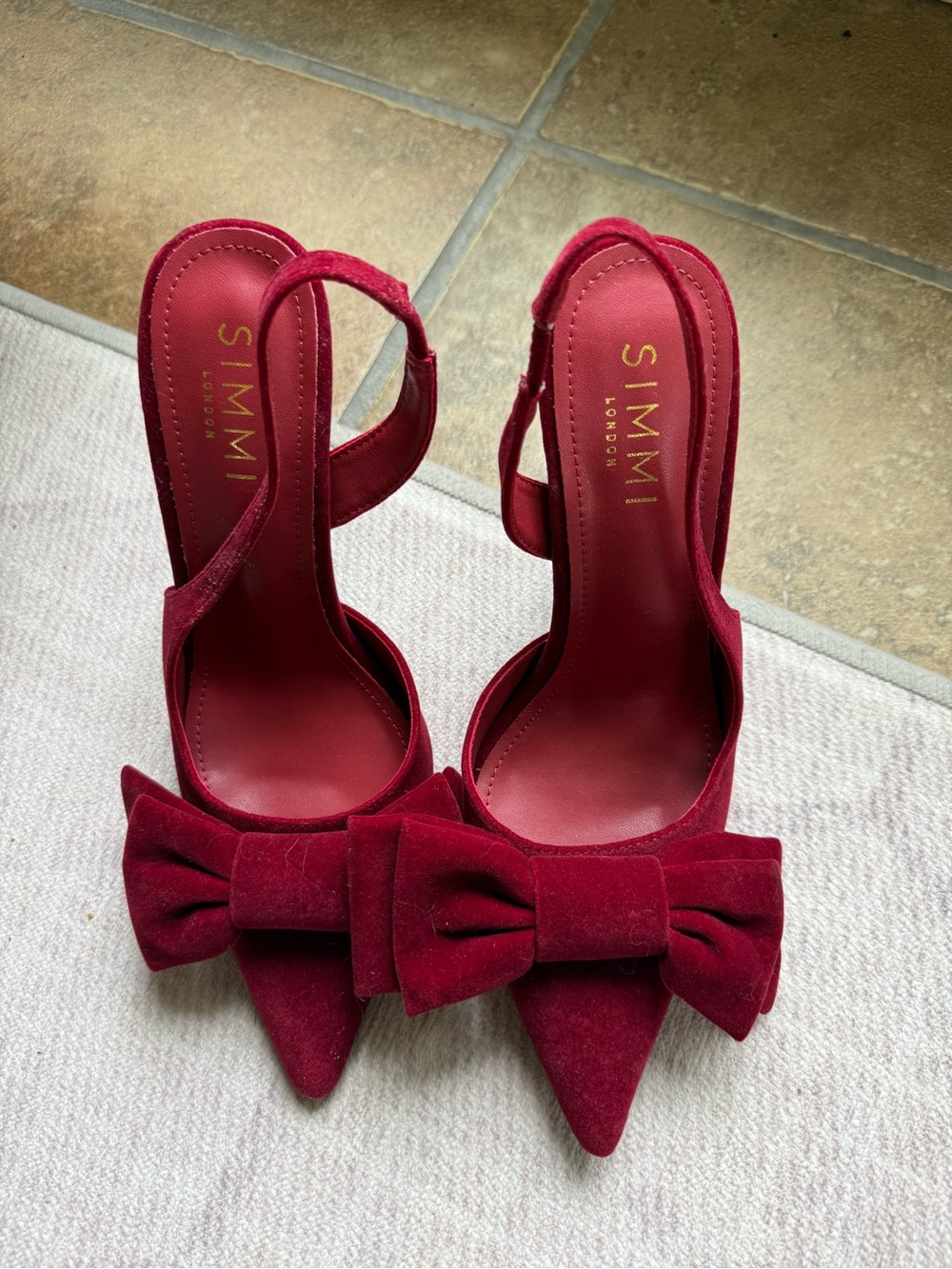 SIMMI London Red Suede Bow Pointed Toe Slingback Heels